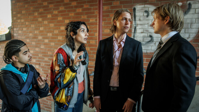 Två Sverigedemokrater upplever en galen natt i Rinkeby.
