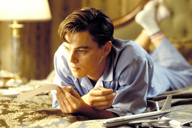 På tv inatt: DiCaprio är ”briljant” i Spielbergs älskade drama från 2002 – 8,1 hos IMDb