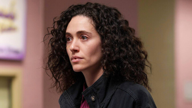 Emmy Rossum i "Furious".