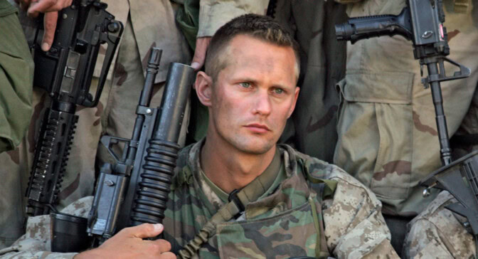 Alexander Skarsgårds krigsserie med 5/5 i betyg är tillbaka på HBO Max