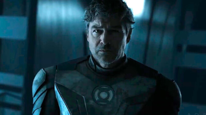 Kyle Chandler som Hal Jordan i "Lanterns".