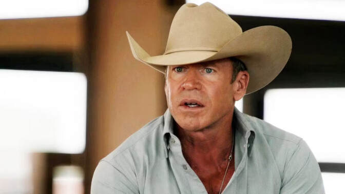 Taylor Sheridan tänkte pensionera sig efter ”Yellowstone” – men behövde finansiera ranch