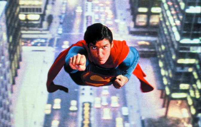 ”Superman” blev tidernas dyraste film 1978 – nu kan du streama klassikern i Sverige