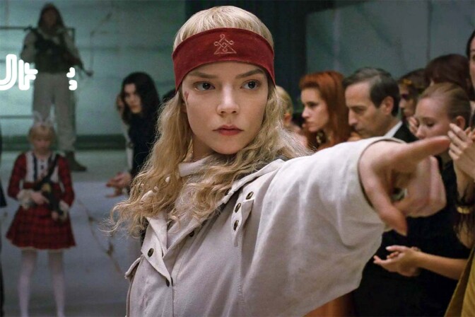 Anya Taylor-Joy kidnappar Chris Evans i knäpp trailer till ”Sacrifice”