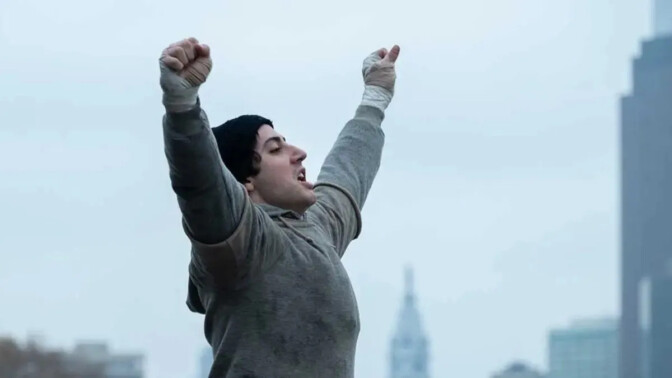 Ny film om Rocky Balboa knockar kritiker: ”En av årets bästa filmer hittills”