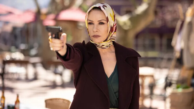 Catherine Zeta-Jones i "Kill Jackie".