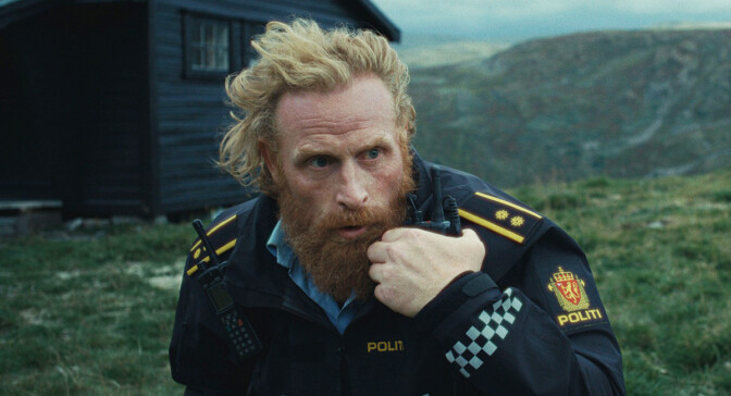 Nu på TV4 Play: ”Beck”-stjärnan Kristofer Hivju löser brott i ny krimserie