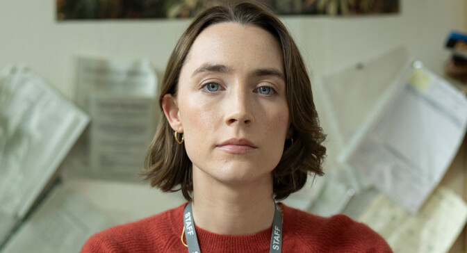 Saoirse Ronan i svenskregisserade "Bad Apples". Nu blir hon själv regissör.