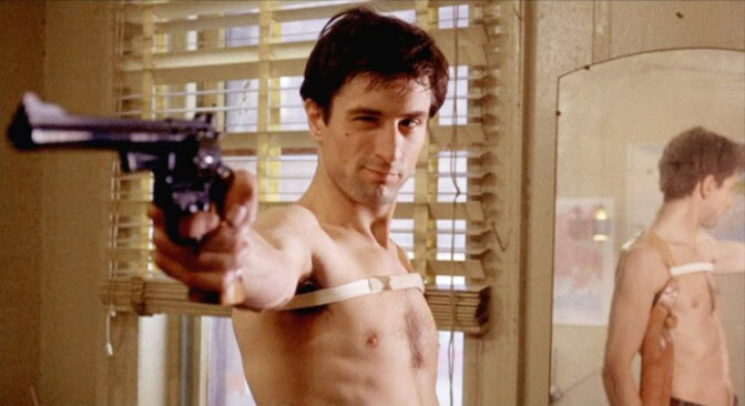 De Niro improviserade en av tidernas mest kända repliker – se 70-talsklassikern på tv ikväll