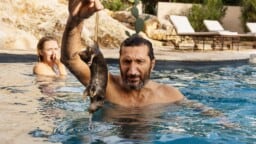 Glöm alla svenska kriminalserier – Netflix nya thriller bjuder på lyx och galna vändningar