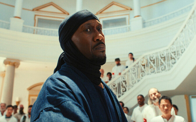 Mahershala Ali som muslimsk lönnmördare i årets actionfilm
