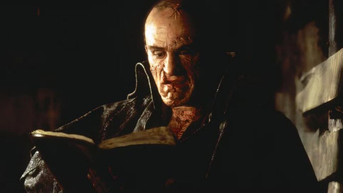 Ikväll på tv: Robert De Niro är grymt bra som Frankensteins monster i 90-talsrysare