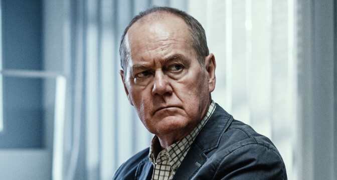 Peter Haber är såklart tillbaka som Martin Beck.