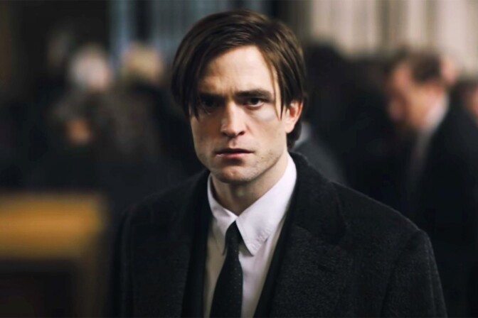 Robert Pattinson som Bruce Wayne.